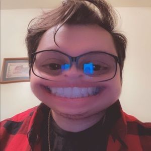 Meet your Posher, Cesar